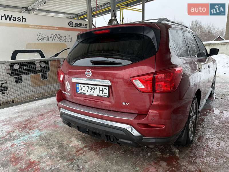 Внедорожник / Кроссовер Nissan Pathfinder 2016 в Ужгороде фото 20 Внедорожник / Кроссовер Nissan Pathfinder 2016 в Ужгороде