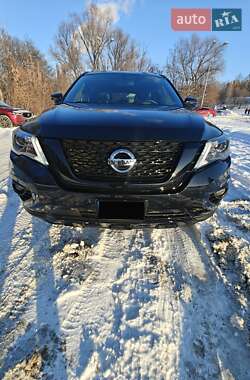Внедорожник / Кроссовер Nissan Pathfinder 2020 в Днепре