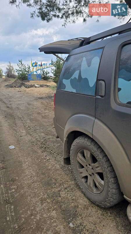 Внедорожник / Кроссовер Nissan Pathfinder 2006 в Киеве фото 15 Внедорожник / Кроссовер Nissan Pathfinder 2006 в Киеве