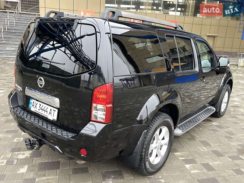 Внедорожник / Кроссовер Nissan Pathfinder 2012 в Харькове фото 26 Внедорожник / Кроссовер Nissan Pathfinder 2012 в Харькове