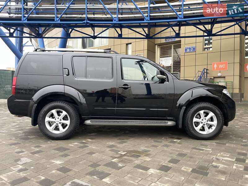 Внедорожник / Кроссовер Nissan Pathfinder 2012 в Харькове фото 31 Внедорожник / Кроссовер Nissan Pathfinder 2012 в Харькове