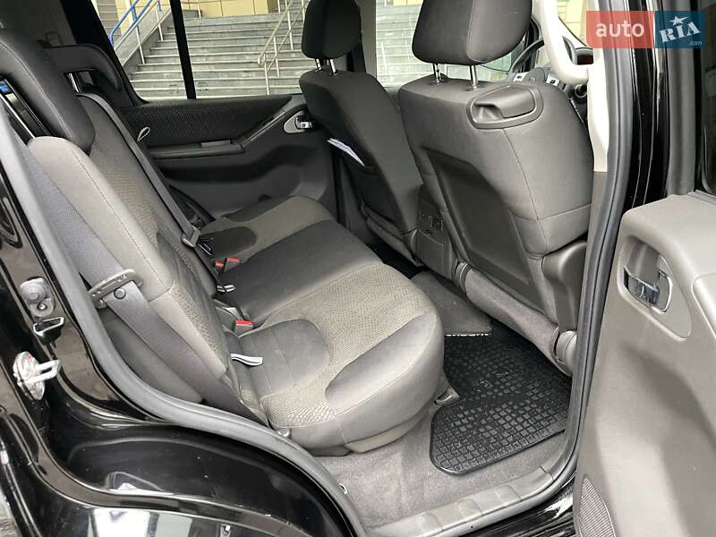 Внедорожник / Кроссовер Nissan Pathfinder 2012 в Харькове фото 56 Внедорожник / Кроссовер Nissan Pathfinder 2012 в Харькове