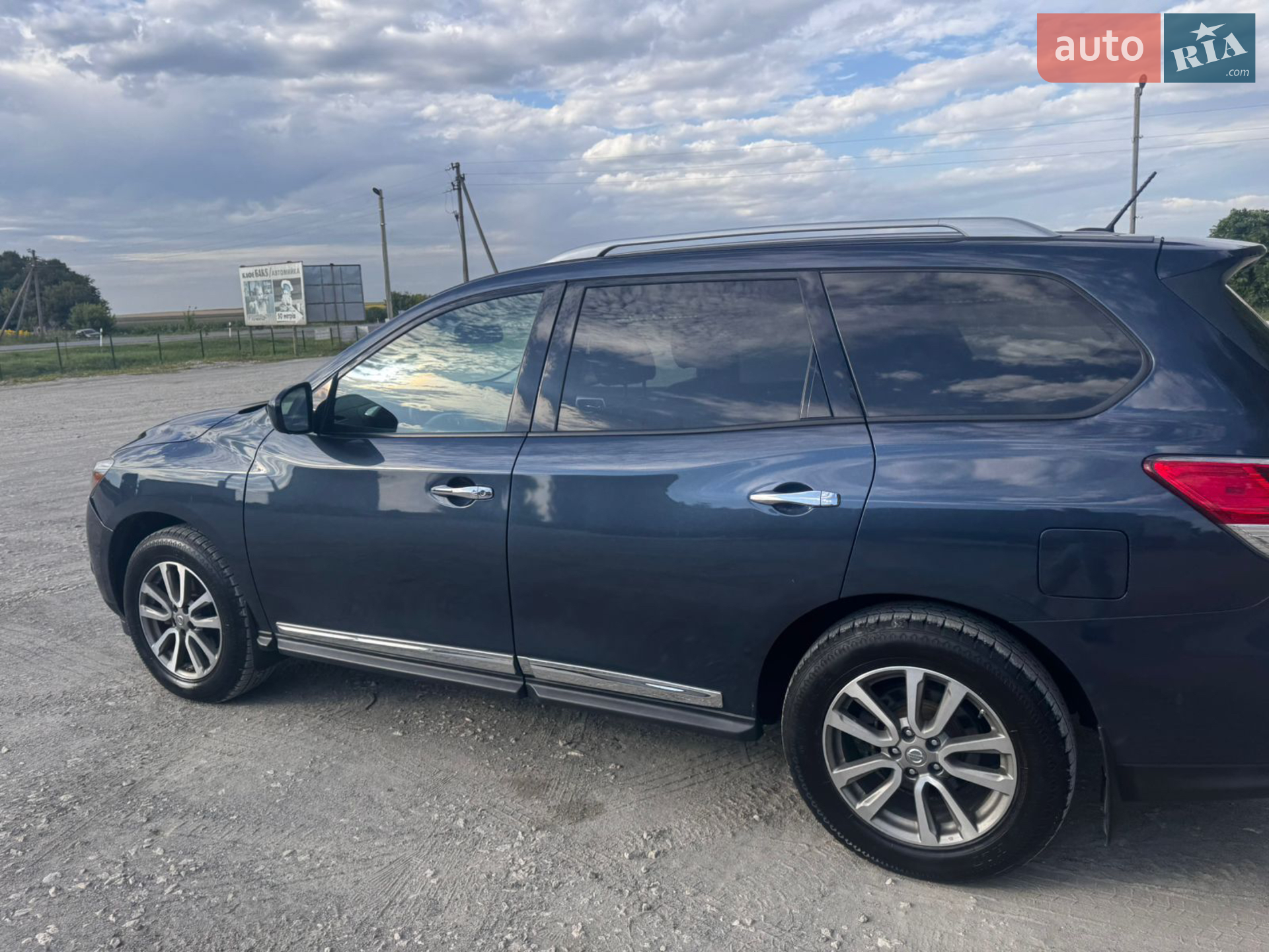 2016 Nissan Pathfinder - мініатюра 8