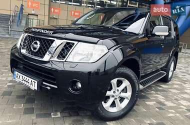 Внедорожник / Кроссовер Nissan Pathfinder 2012 в Харькове