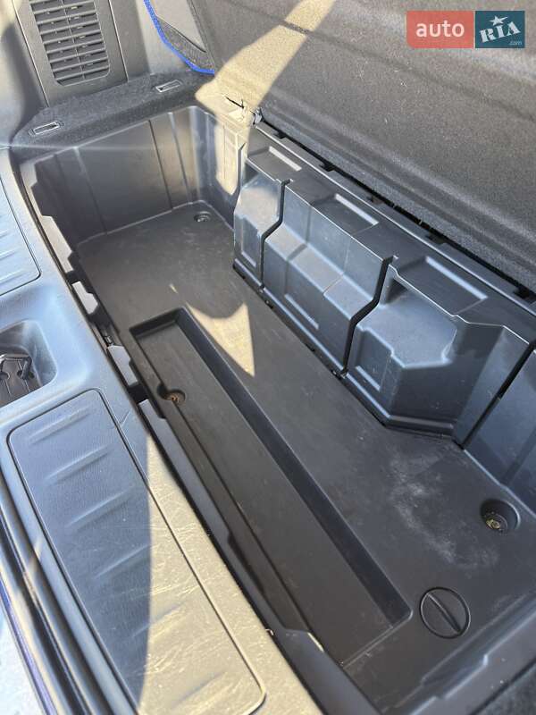 Внедорожник / Кроссовер Nissan Pathfinder 2017 в Сумах