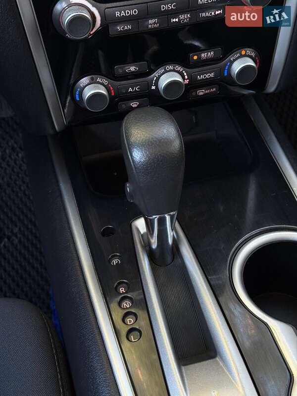 Внедорожник / Кроссовер Nissan Pathfinder 2017 в Сумах