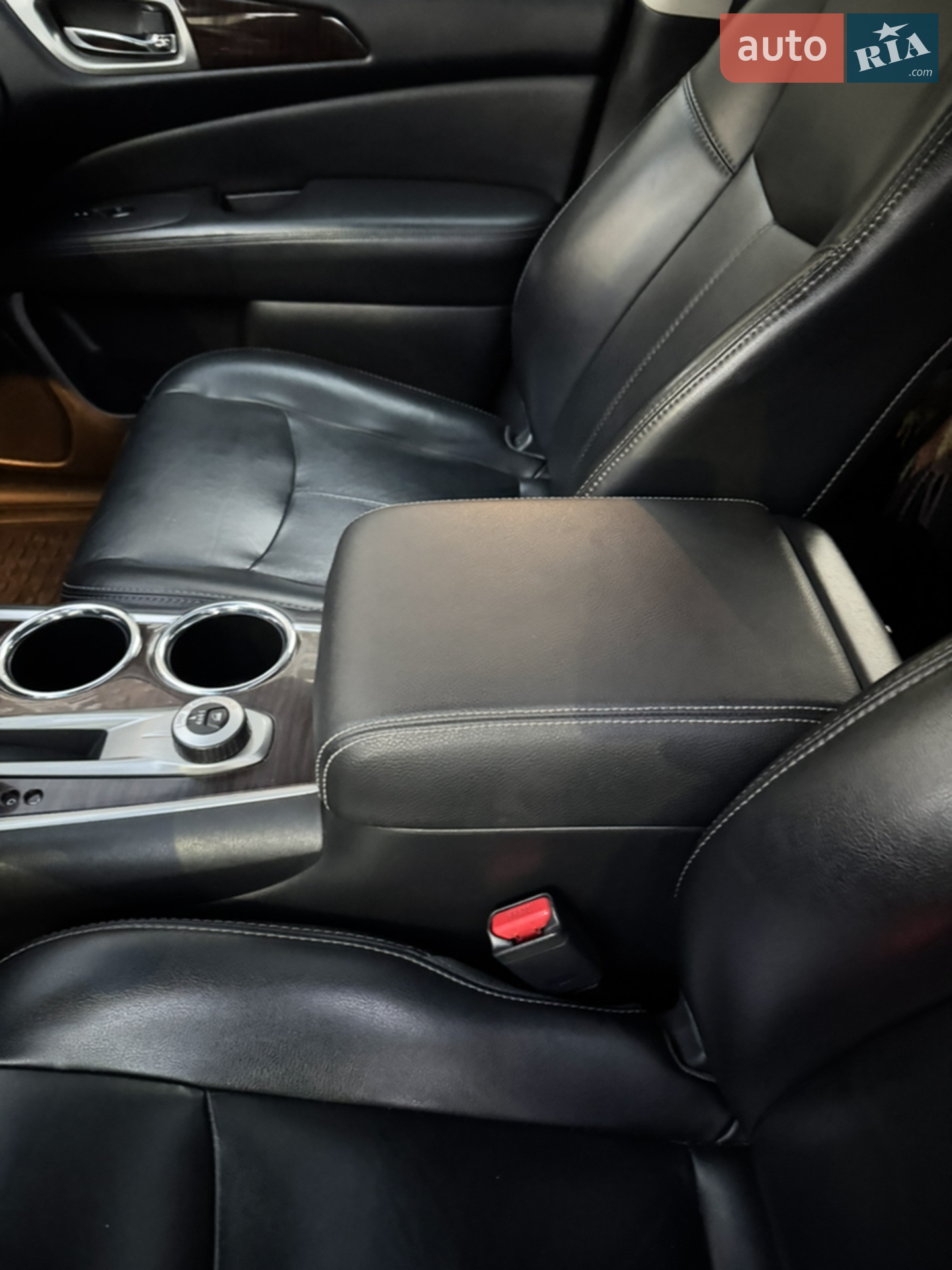 2014 Nissan Pathfinder - мініатюра 26