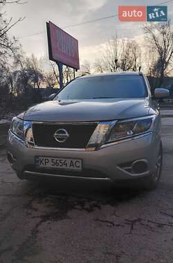 Внедорожник / Кроссовер Nissan Pathfinder 2014 в Запорожье