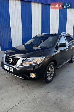 Позашляховик / Кросовер Nissan Pathfinder 2015 в Чорноморську
