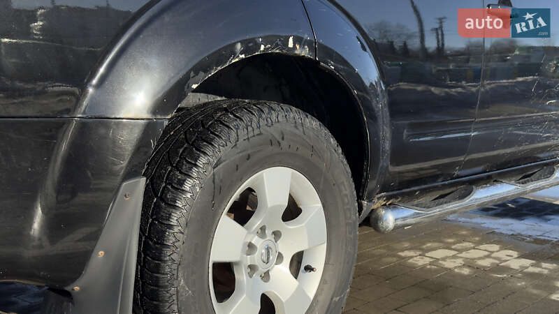 Внедорожник / Кроссовер Nissan Pathfinder 2007 в Белогородке