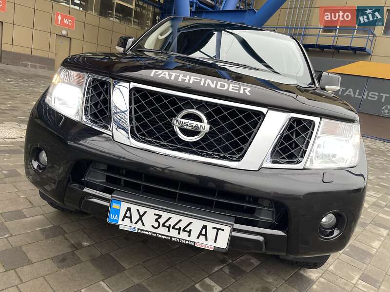 Внедорожник / Кроссовер Nissan Pathfinder 2012 в Харькове фото 2 Внедорожник / Кроссовер Nissan Pathfinder 2012 в Харькове
