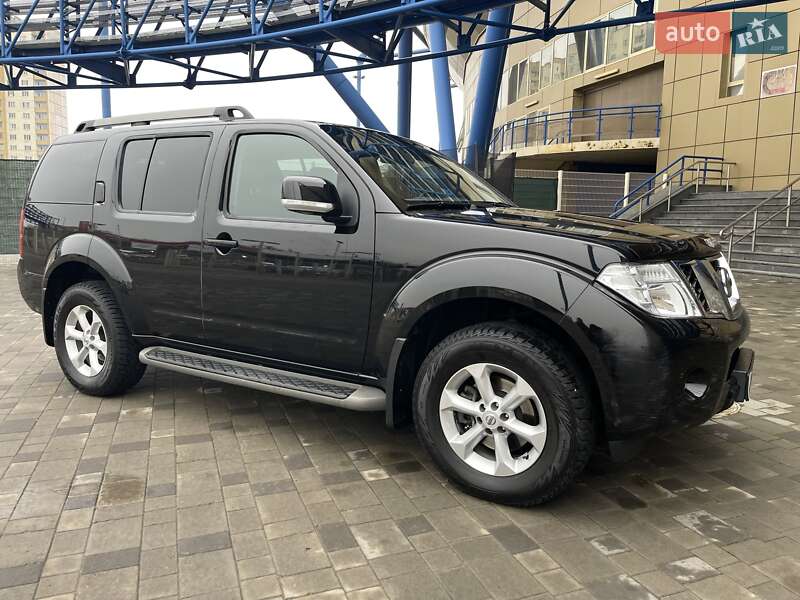 Внедорожник / Кроссовер Nissan Pathfinder 2012 в Харькове фото 30 Внедорожник / Кроссовер Nissan Pathfinder 2012 в Харькове