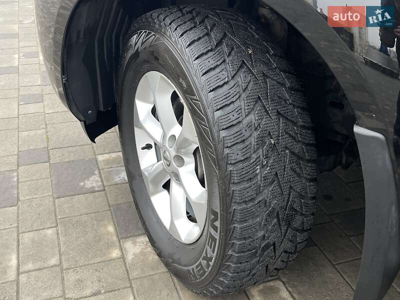 Внедорожник / Кроссовер Nissan Pathfinder 2012 в Харькове фото 36 Внедорожник / Кроссовер Nissan Pathfinder 2012 в Харькове