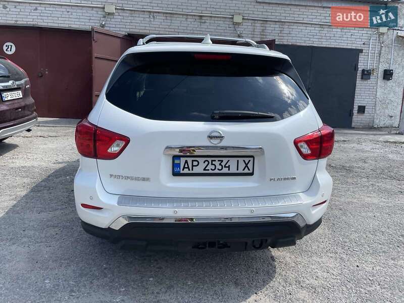 Внедорожник / Кроссовер Nissan Pathfinder 2019 в Запорожье