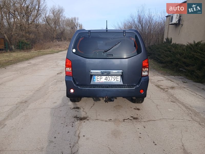 Внедорожник / Кроссовер Nissan Pathfinder 2005 в Хотине фото 5 Внедорожник / Кроссовер Nissan Pathfinder 2005 в Хотине