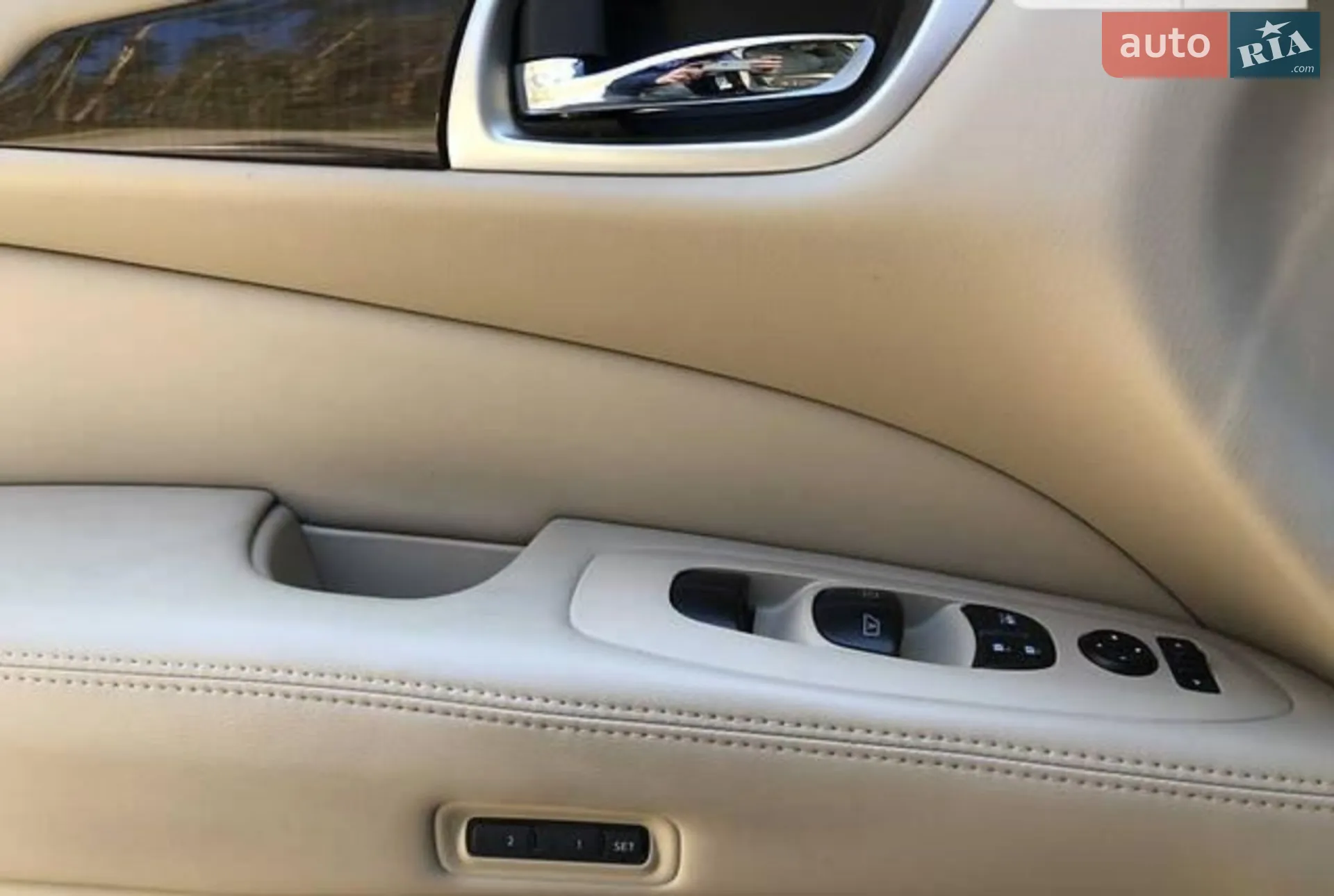 2015 Nissan Pathfinder - мініатюра 28