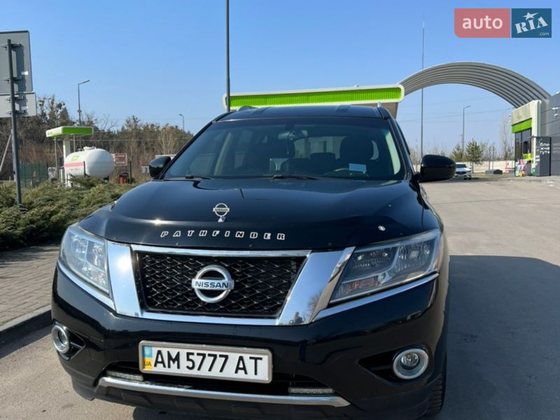 Nissan Pathfinder 2014