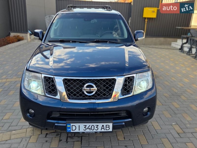 Внедорожник / Кроссовер Nissan Pathfinder 2011 в Виннице фото 3 Внедорожник / Кроссовер Nissan Pathfinder 2011 в Виннице