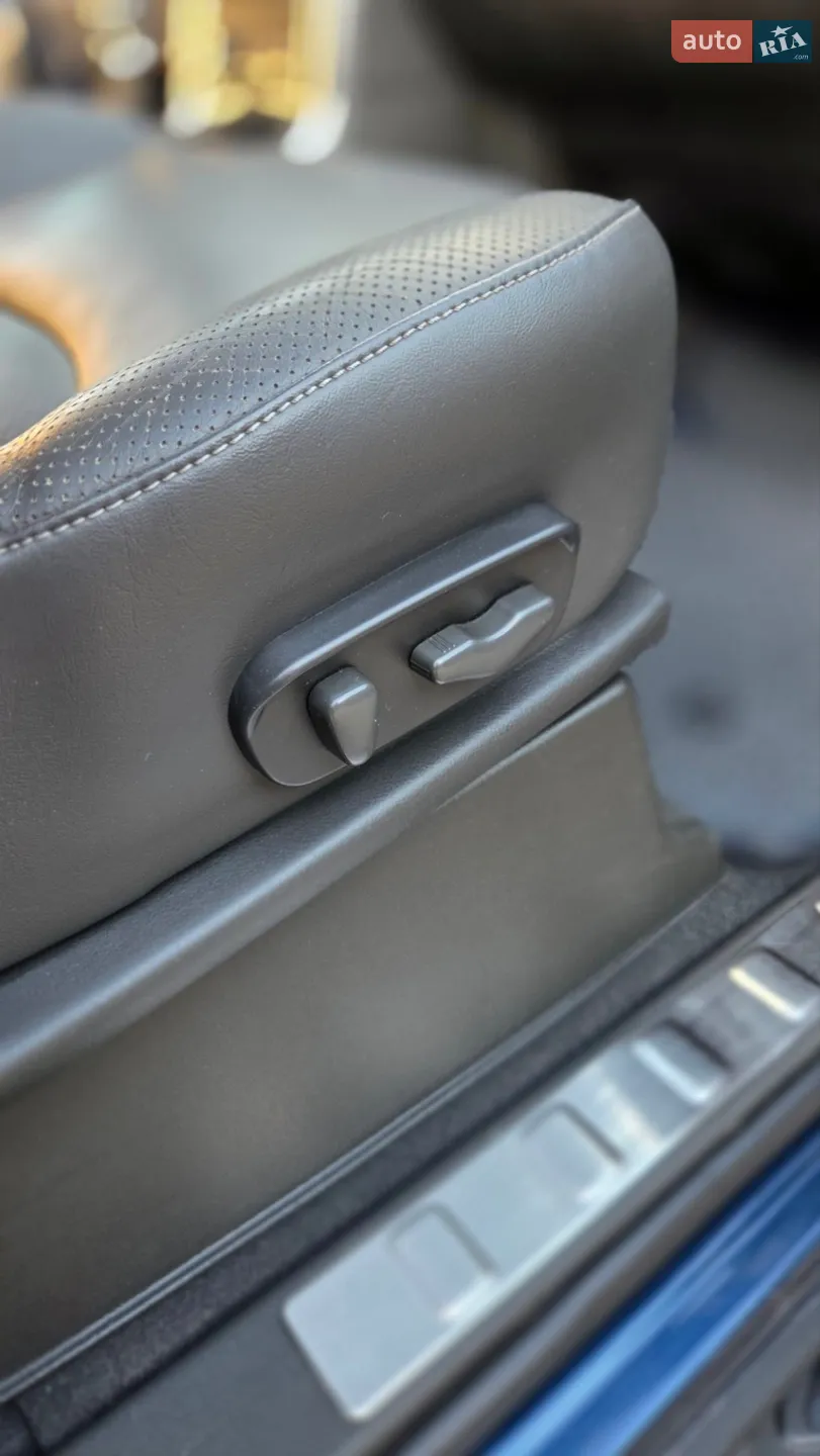 2011 Nissan Pathfinder - мініатюра 24