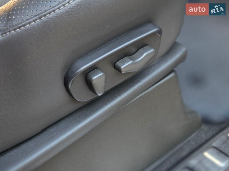 Внедорожник / Кроссовер Nissan Pathfinder 2011 в Виннице фото 24 Внедорожник / Кроссовер Nissan Pathfinder 2011 в Виннице