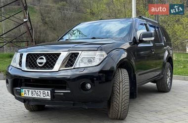Внедорожник / Кроссовер Nissan Pathfinder 2010 в Косове