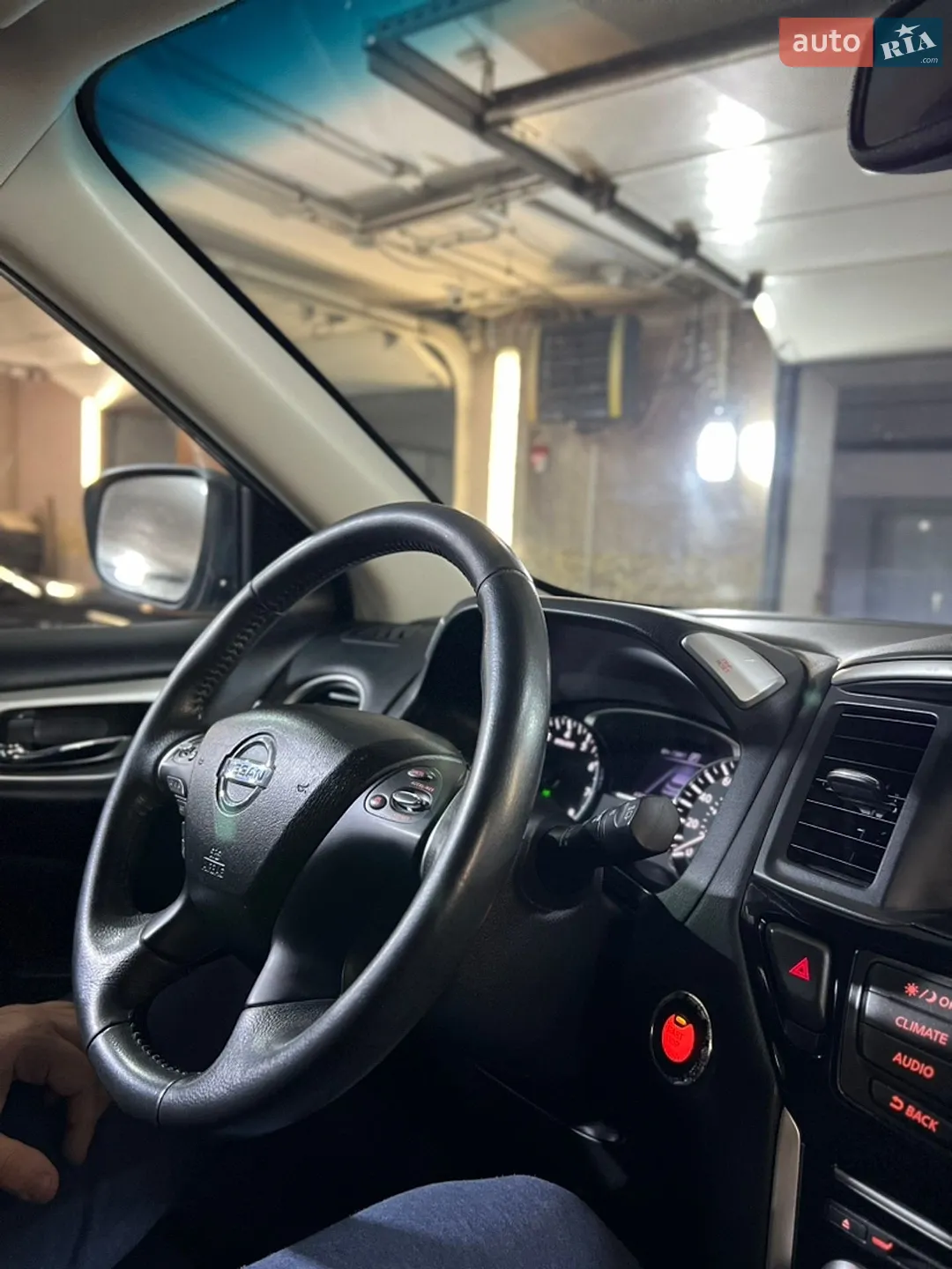 2017 Nissan Pathfinder - мініатюра 43
