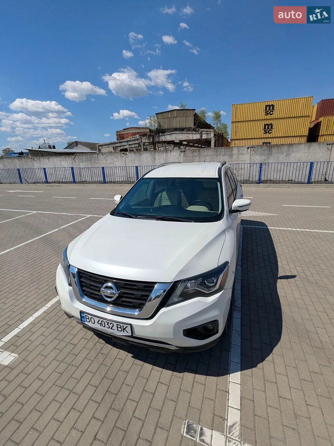 2017 Nissan Pathfinder - мініатюра 2