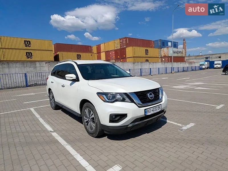 Nissan Pathfinder 2017