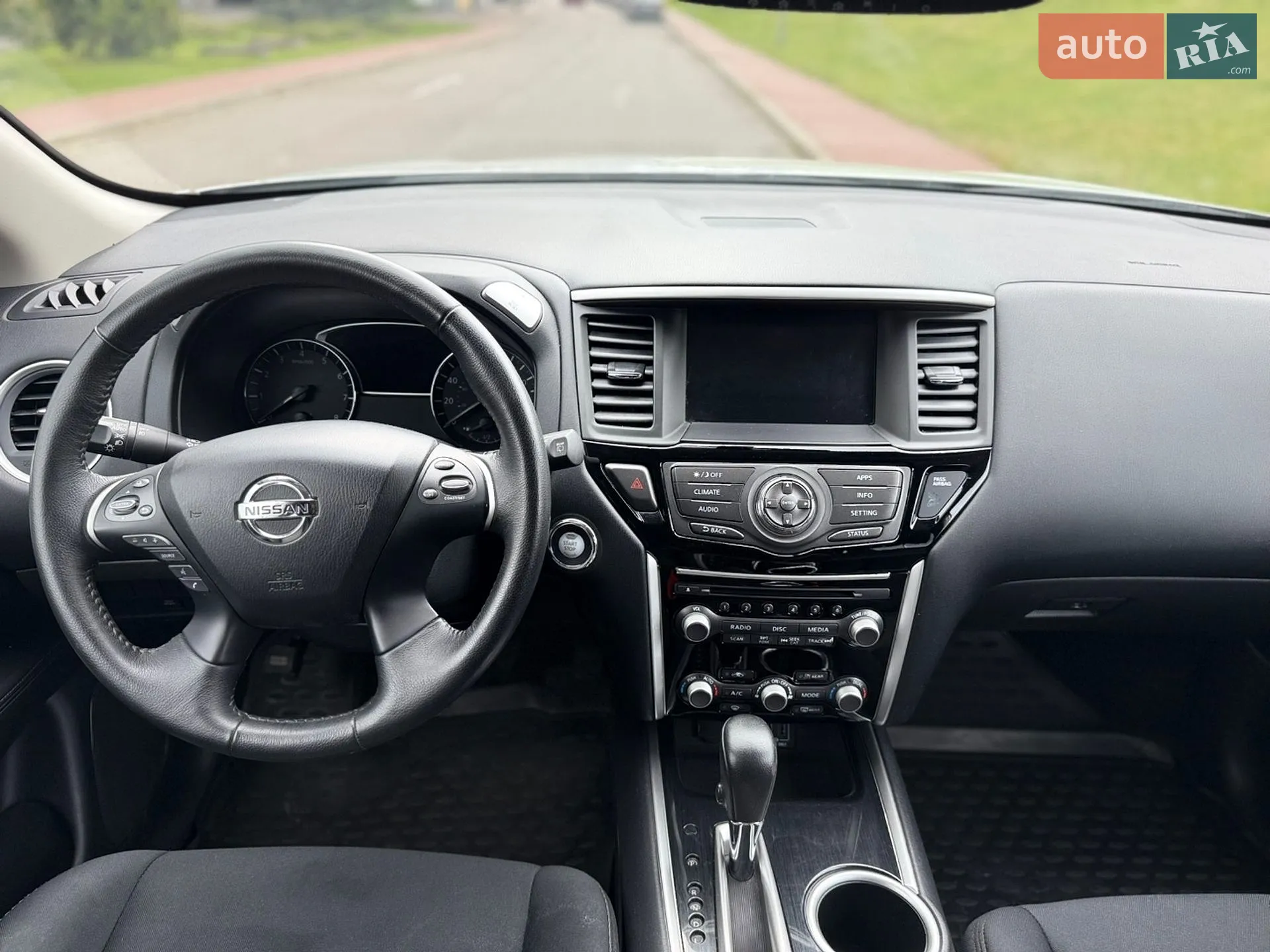 2018 Nissan Pathfinder - мініатюра 25