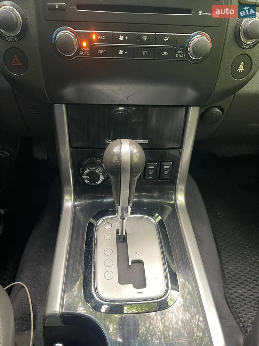 2012 Nissan Pathfinder - мініатюра 15