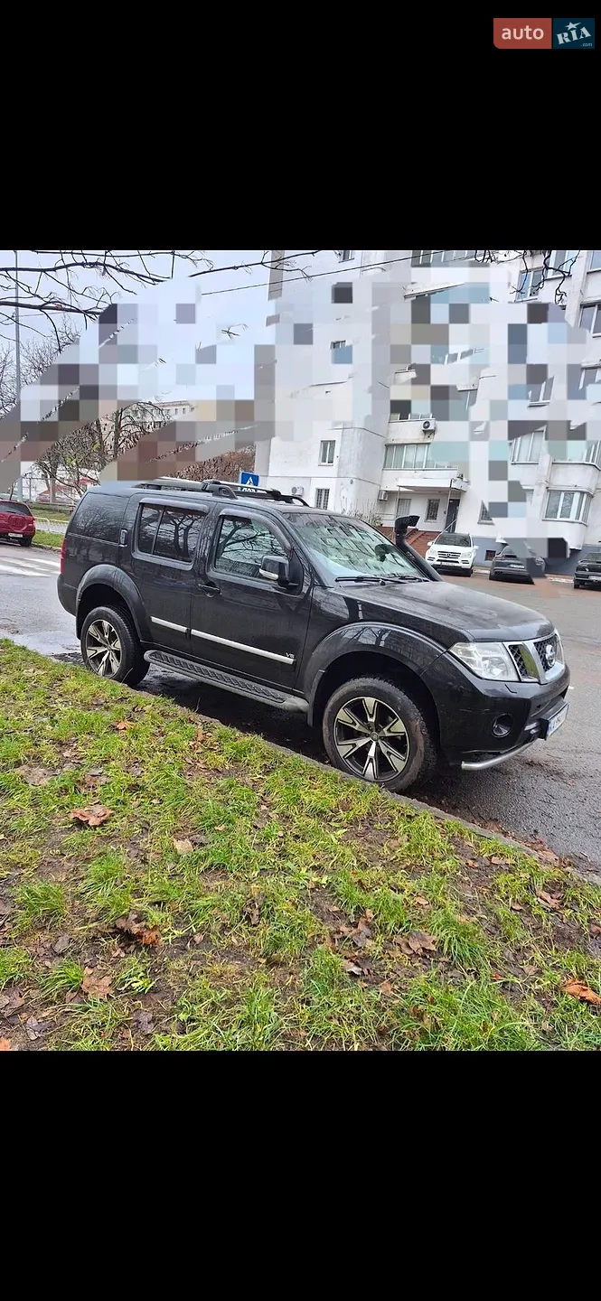 2010 Nissan Pathfinder - мініатюра 3