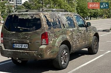 Внедорожник / Кроссовер Nissan Pathfinder 2005 в Киеве