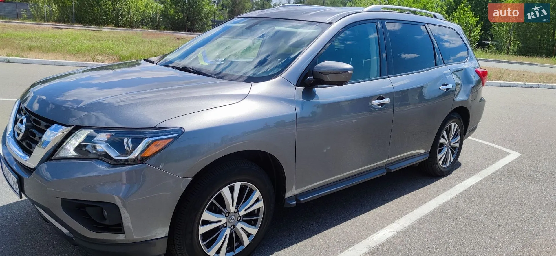 2019 Nissan Pathfinder - фото 1