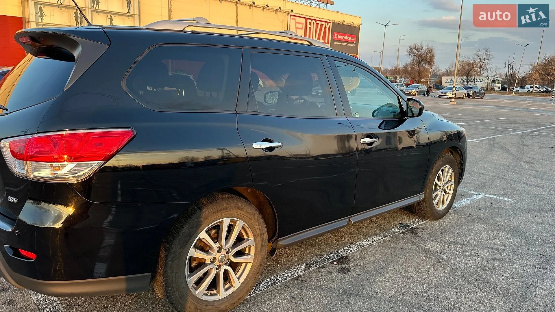 2014 Nissan Pathfinder - мініатюра 19