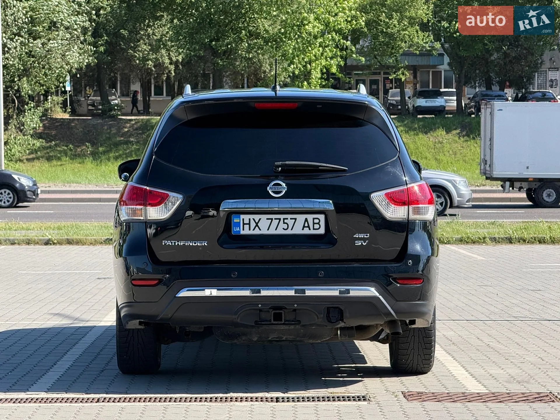 2014 Nissan Pathfinder - мініатюра 16