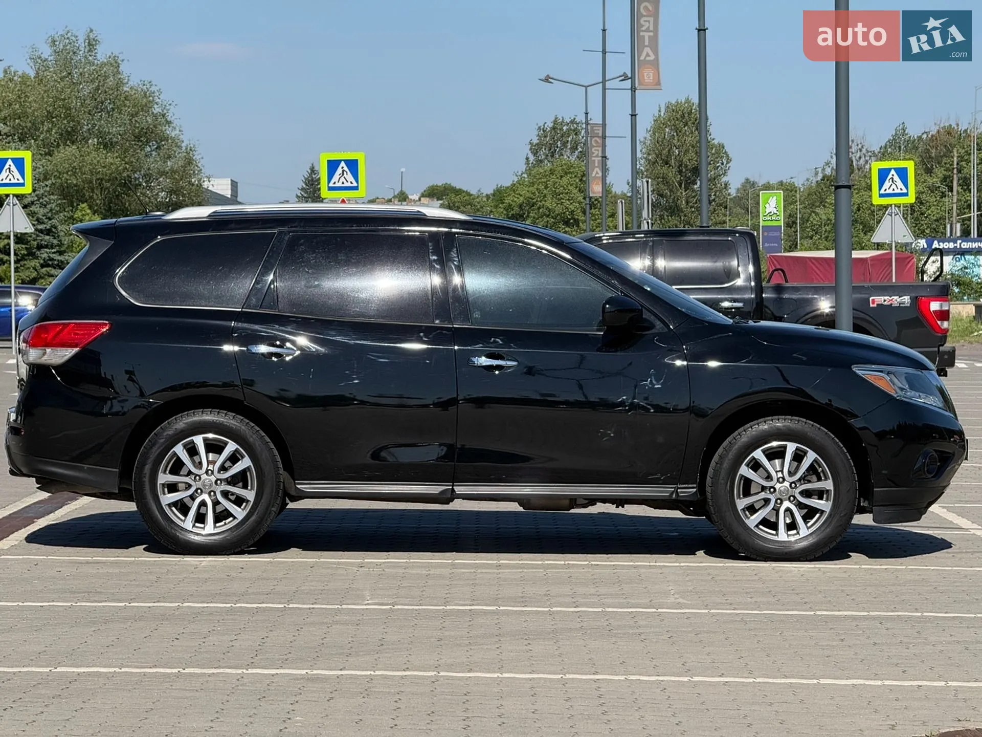 2014 Nissan Pathfinder - мініатюра 22