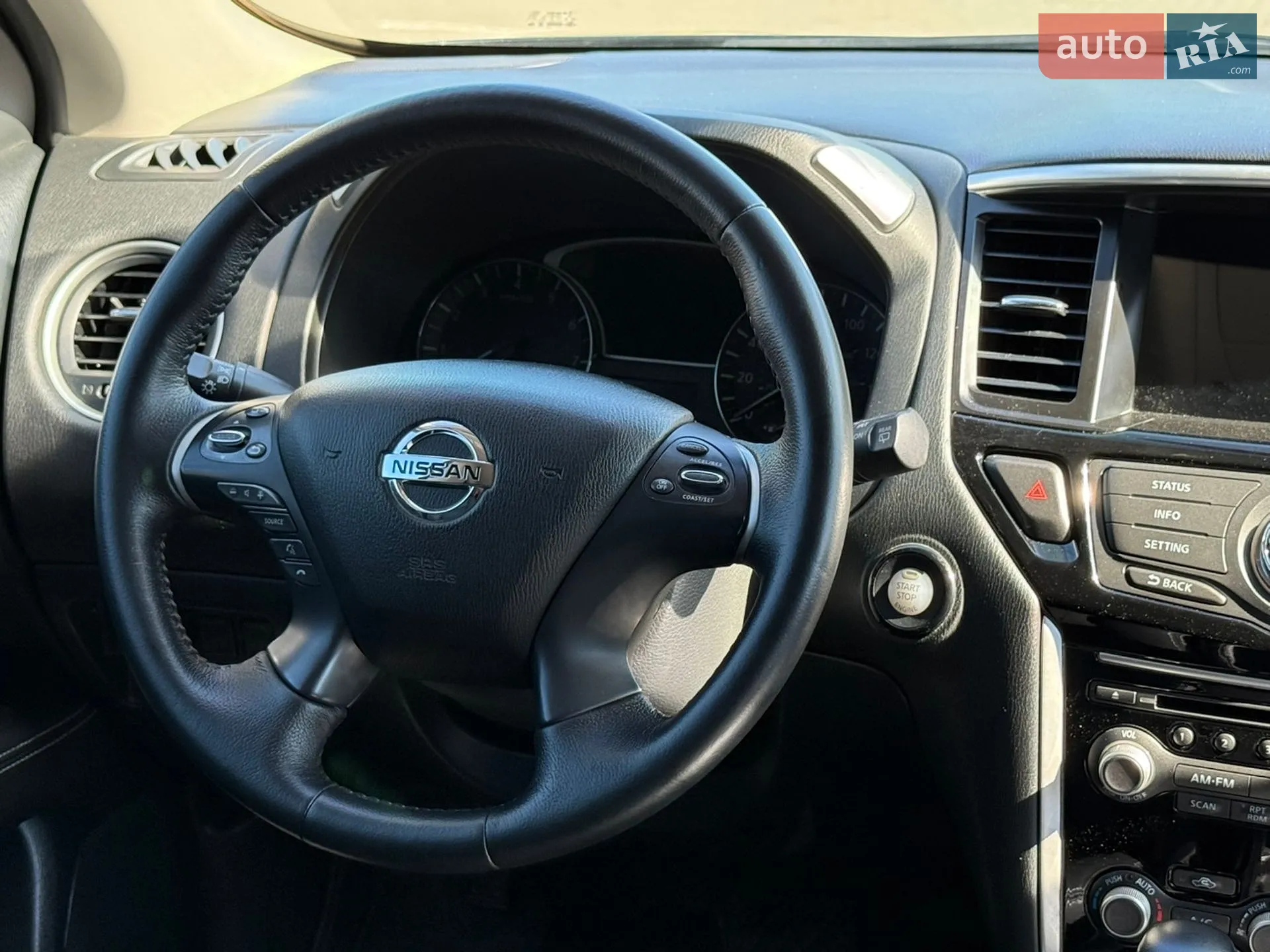 2014 Nissan Pathfinder - мініатюра 39