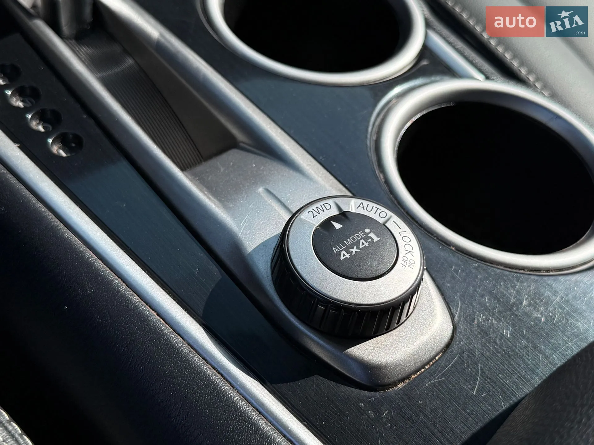 2014 Nissan Pathfinder - мініатюра 48