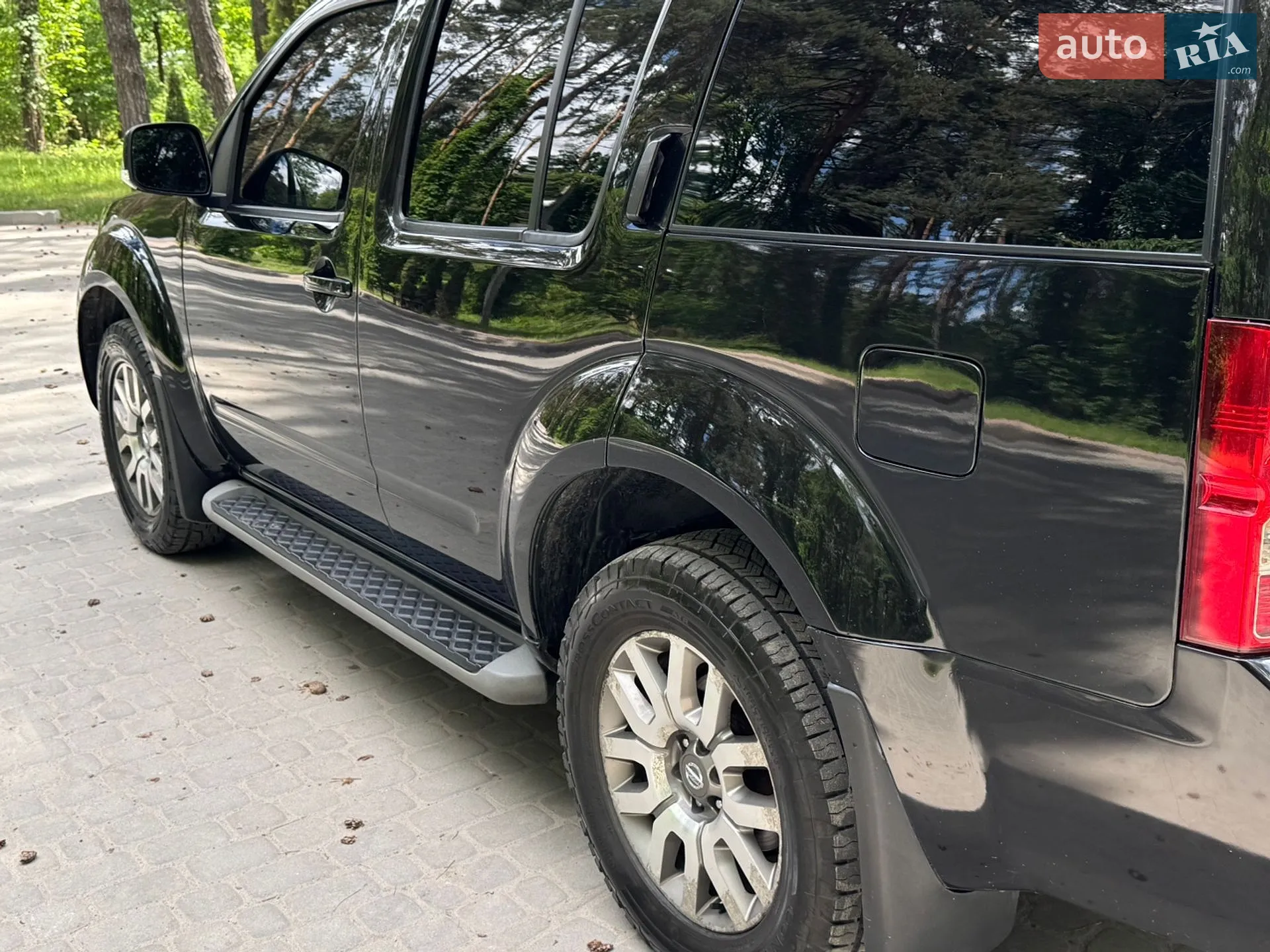 2011 Nissan Pathfinder - мініатюра 14