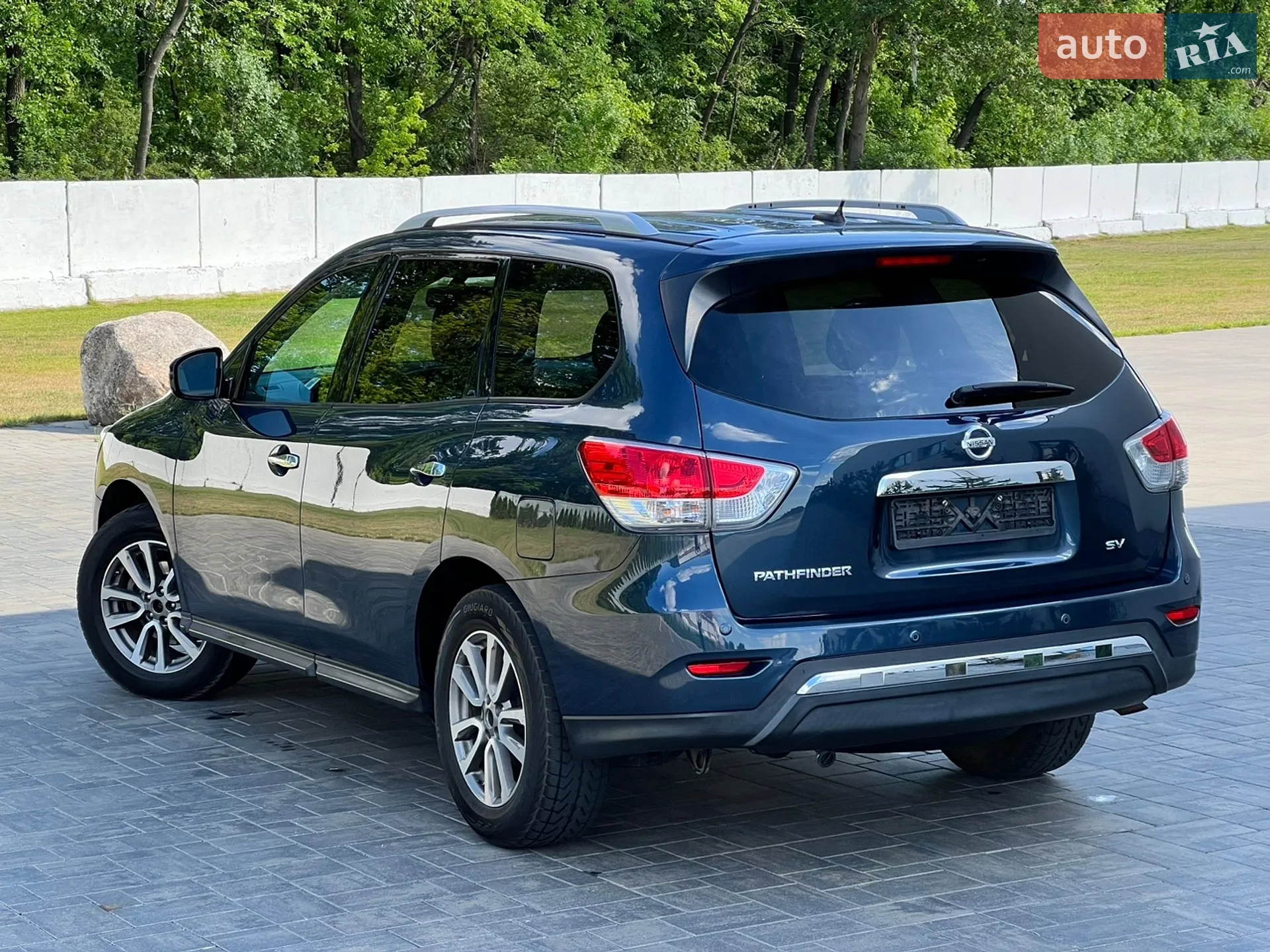 2015 Nissan Pathfinder - мініатюра 12