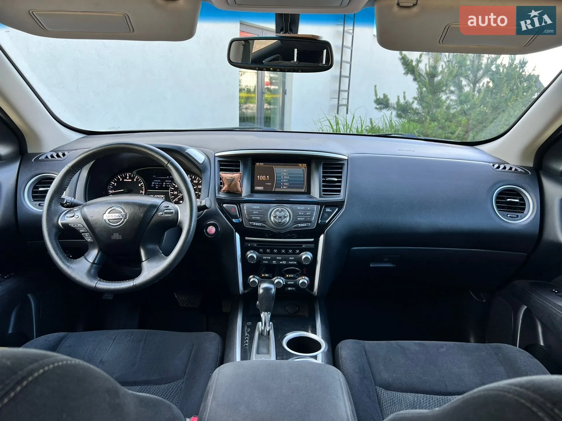 2015 Nissan Pathfinder - мініатюра 19