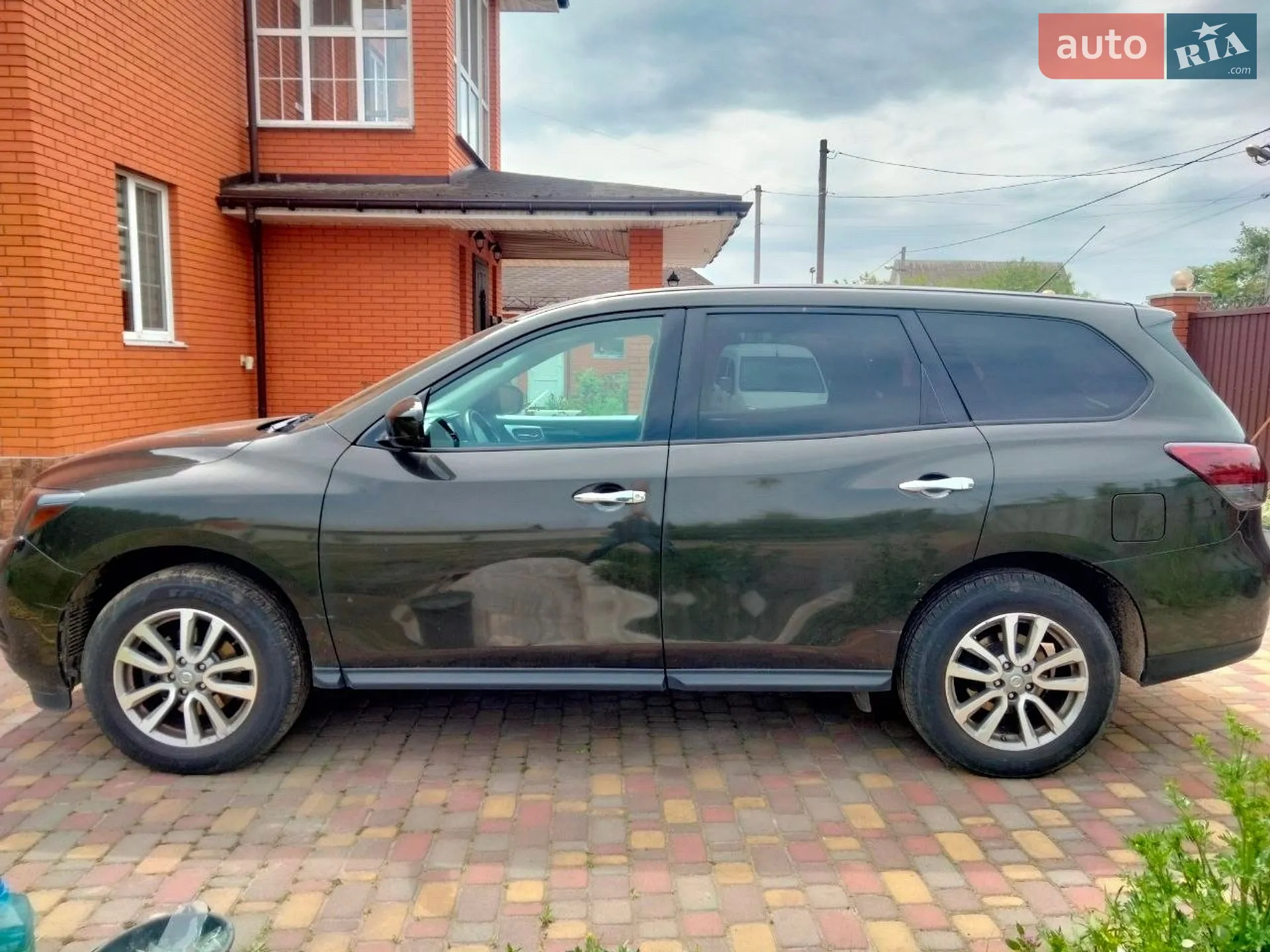 2014 Nissan Pathfinder - мініатюра 2