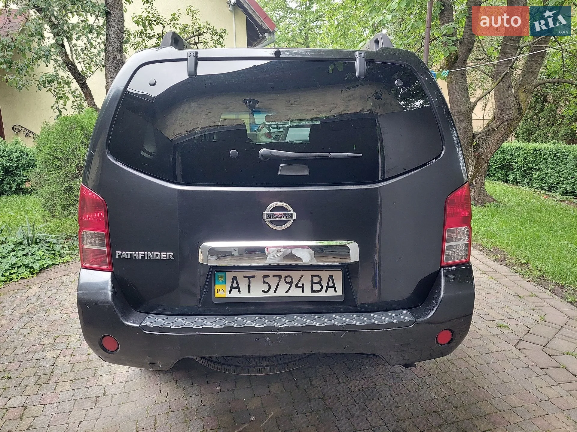 2010 Nissan Pathfinder - мініатюра 3
