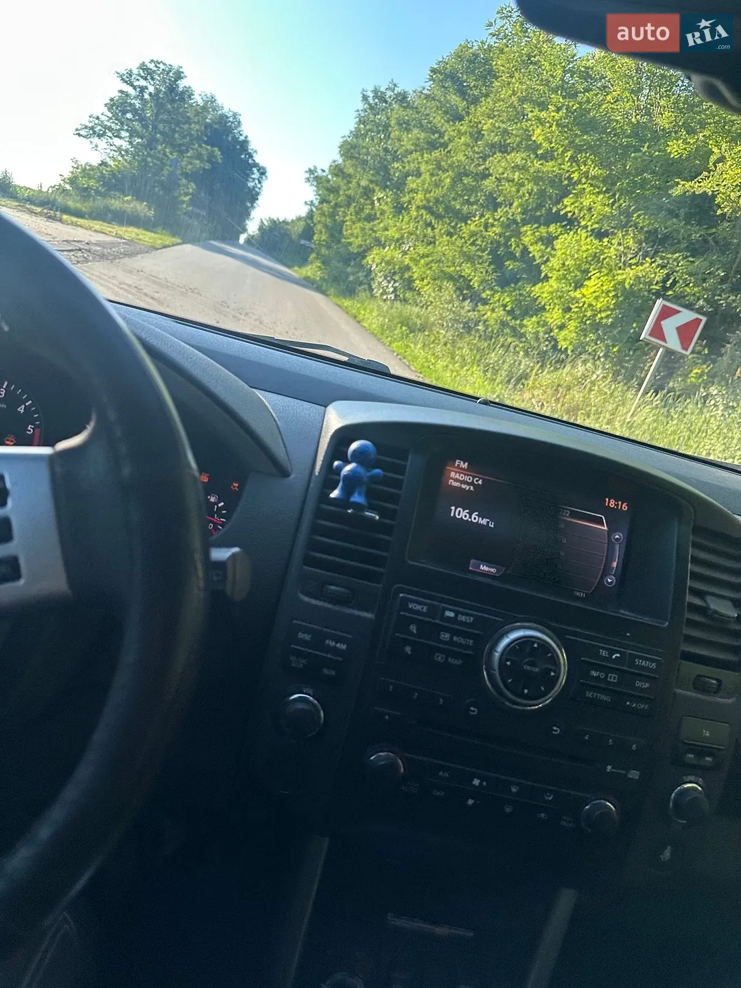 2011 Nissan Pathfinder - мініатюра 13