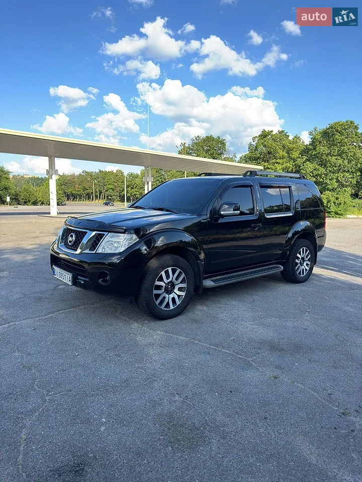 2010 Nissan Pathfinder - мініатюра 5