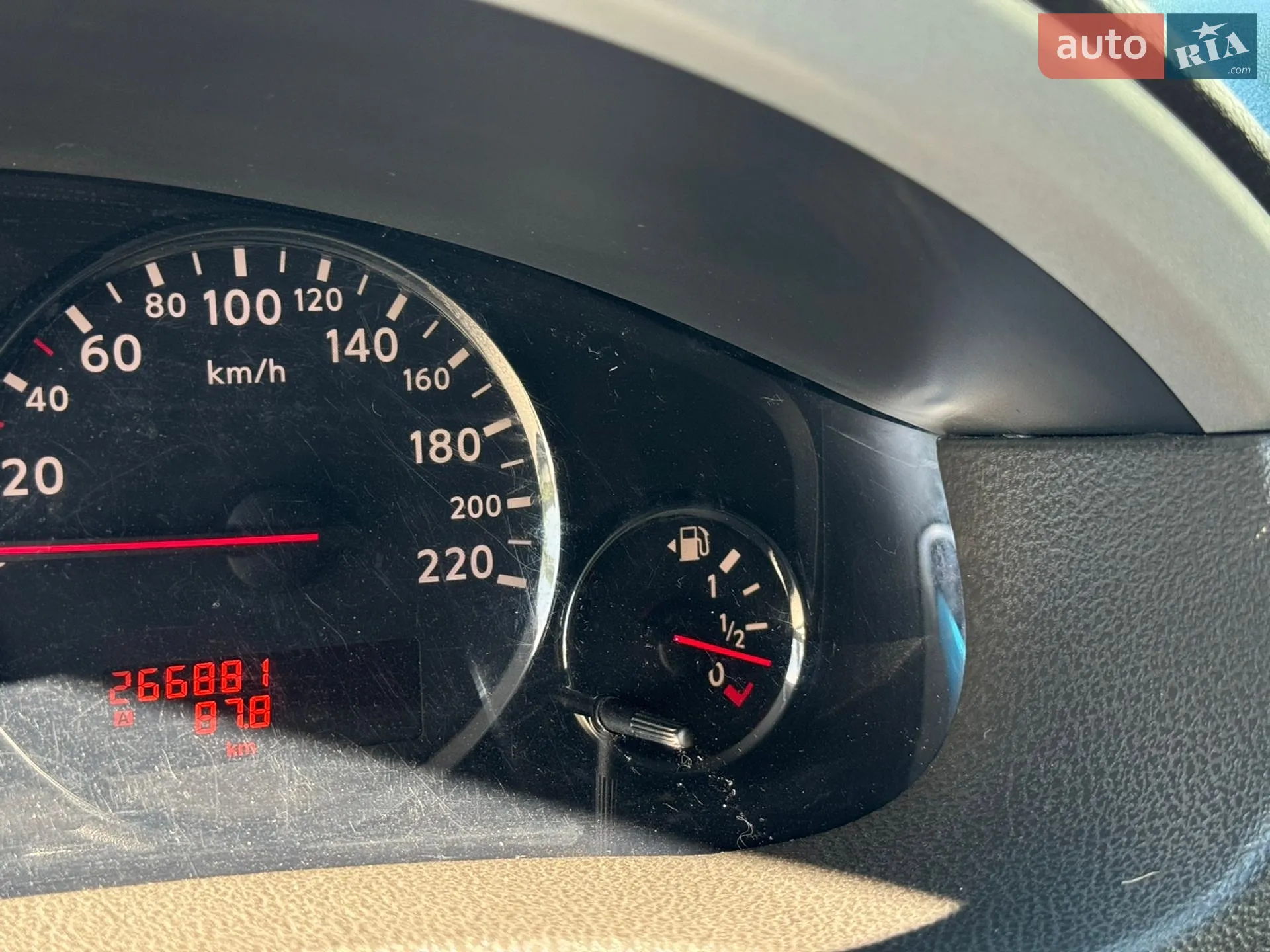 2011 Nissan Pathfinder - мініатюра 25