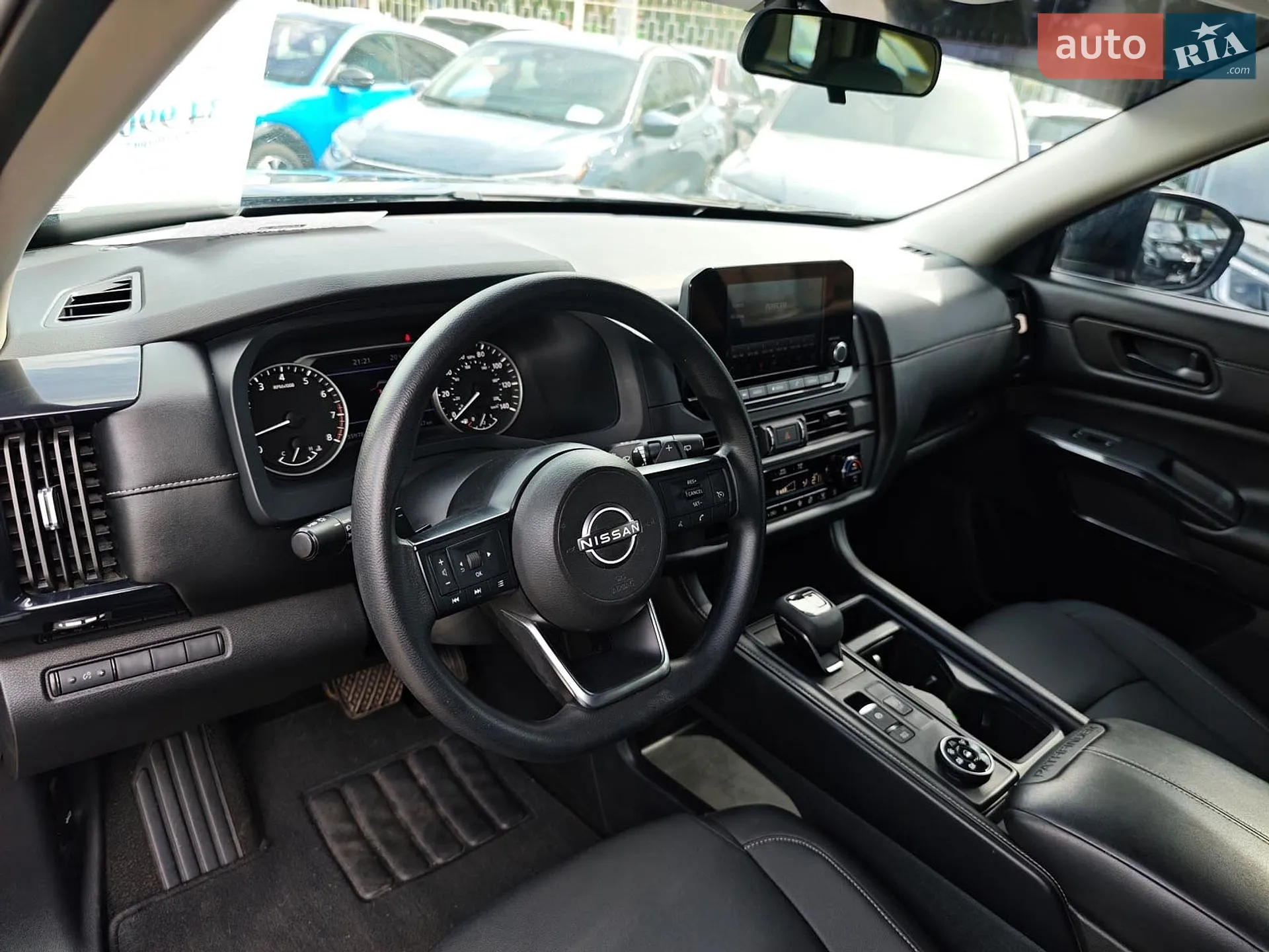 2023 Nissan Pathfinder - мініатюра 24