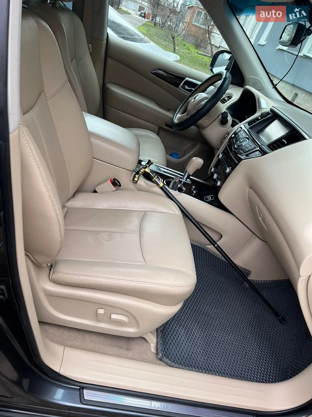 2013 Nissan Pathfinder - мініатюра 4