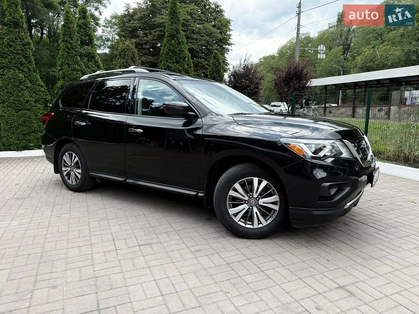 2019 Nissan Pathfinder - мініатюра 4