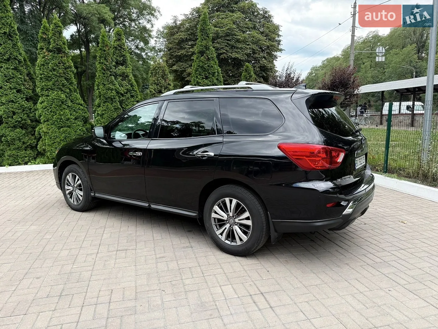 2019 Nissan Pathfinder - мініатюра 17